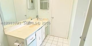240 Lakeview Dr Gallery 8