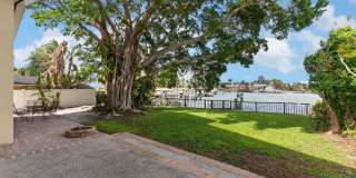 Waterfront 3 Bedroom in Yacht Club Estates Gallery 31