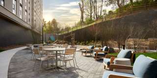 The Astrid Gallery 6