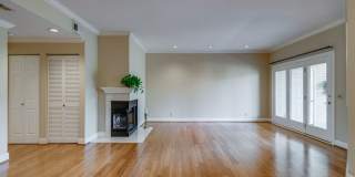 Two Bedroom Condo With Office in Green Hills Gallery 3
