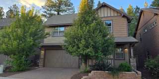 Cozy Presidio in the Pines Home! 3 Bed, 2.5 Bath + 2 Car Gar! Students & Pets OK! - Avail. Oct 1st! Gallery 1