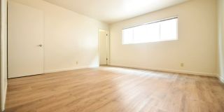 2514 College Avenue - Berkeley Gallery 5