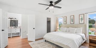1019 Larch Way Gallery 17