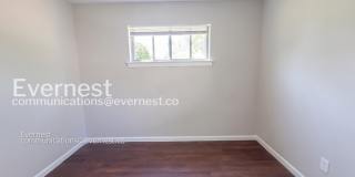 200 Woodward Drive Gallery 21
