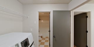 University Manor - Newly Renovated Units just a short walk from Campus! Gallery 197