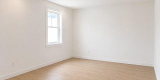 84 Maryland Avenue Gallery 16