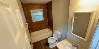 4 Bed 2 Bath Available for Rent Gallery 16