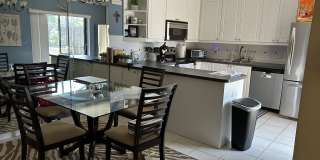340 E Waverly Pl Gallery 4
