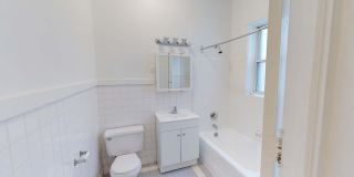 5300-5308 S. Hyde Park Boulevard Gallery 5