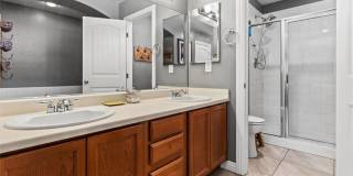 4 BEDROOM 3 BATH SINGLE FAMILY HOME IN PROVIDENCE!! Gallery 1