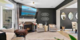 4Bd/2.5Ba Renton Townhome Gallery 9