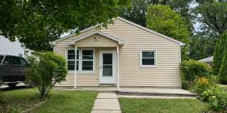4318 Sheffield Road Gallery 1