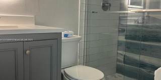 1103 S collier Gallery 22