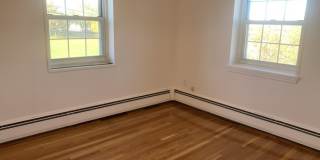 19 N. Union Street Gallery 5