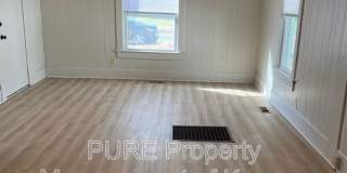 430 NE Lime Street Gallery 6
