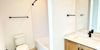 Rare chance to rent brand new, 4 Bed/4.5 Bath luxury home in new Reservoir District WITH 2 CAR GARAGE Gallery 36
