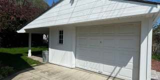 Stunning 3 Bedroom Oasis in Livonia-Move-In Ready!! Gallery 22