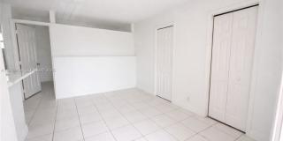 4080 North Dixie Highway Gallery 4