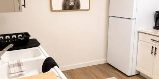 Charming 1-Bedroom, 1-Bath House Fully Furnished- All Utilites Included Gallery 3