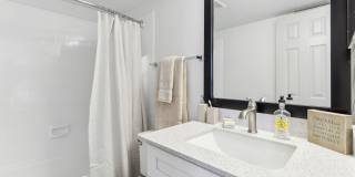 Vintage at 18th Street Gallery 79