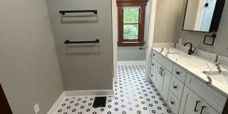 Short North / Victorian Village Single Family House! Gallery 22