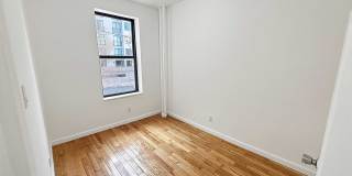 35 ROCK ST Gallery 7