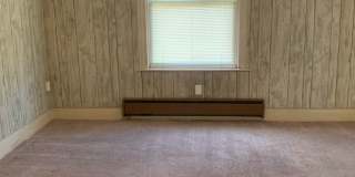 2/1 Apartment in Highland Park - Available Now! Gallery 13