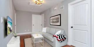 582 Green Valley Road Gallery 21