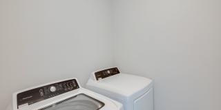 Modern Townhome ready for you today! Gallery 8