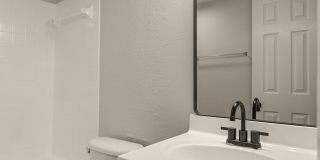 Crossings at Midtown Gallery 81