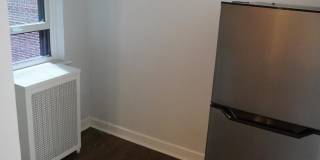 422-24 West Melrose St. Gallery 4