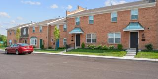 Galbraith Pointe Apartments and Townhomes Gallery 48