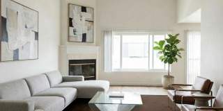STUNNING 2BD/2BA TOWNHOME IN CROWN POINT! 1 CAR GARAGE/1 CARPORT SPACE INCLUDED! $4,195/mo STUNNING 2BD/2BA TOWNHOME IN CROWN POINT! 1 CAR GARAGE/1 CARPORT SPACE INCLUDED! $4,195/mo Gallery 1