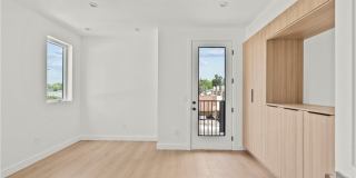 13942 Vanowen Gallery 17