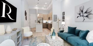 Riverstone Palm Beach Gallery 29