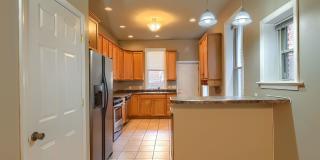 Spacious Midtown 3 Bedroom 2.5 Bath Spacious Midtown 3 Bedroom 2.5 Bath Gallery 8