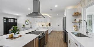 6735 KEYSTONE Drive Gallery 14