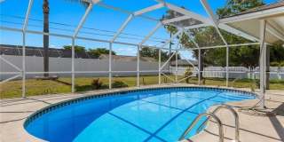 1944 Country Club Boulevard Gallery 1