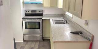 206 Seventh Street Gallery 4