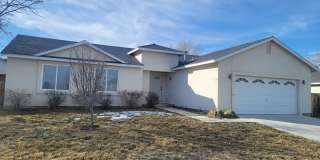 Cute 3 bedroom , 2 bath home on the Fernley Golf Course, $2000 a month, $2100 security deposit Gallery 1