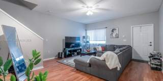 2203 SE 23rd Ter Gallery 4