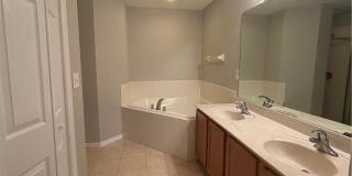 835 Downer Avenue S Gallery 5