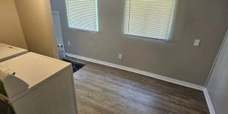 Charming 2 Bedroom Home in Independence! Gallery 7