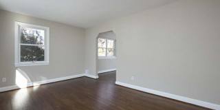 221 Dale Drive Gallery 4