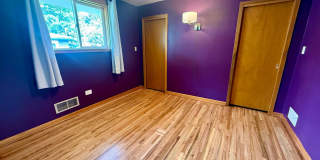 Stunning 3 Bed / 2 Bath Home on 10th Street! Gallery 9
