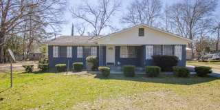 104 President Circle Gallery 1