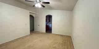 Single Story West Rosamond Home Gallery 5
