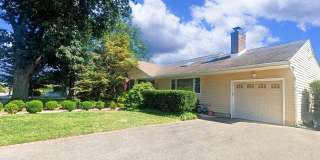 48 Bayberry Avenue Gallery 1