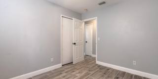 109 S Colorado Avenue Gallery 19