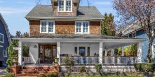 310 Worthington Avenue Gallery 1